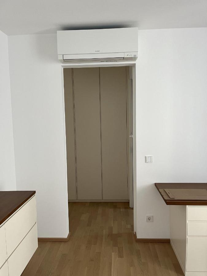 Luxusappartement Mit Garage Im Zentrum Wiener Neustadt Extérieur photo